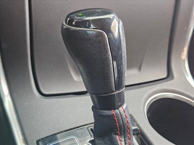 Used 2016 Toyota Camry SE FWD image 19