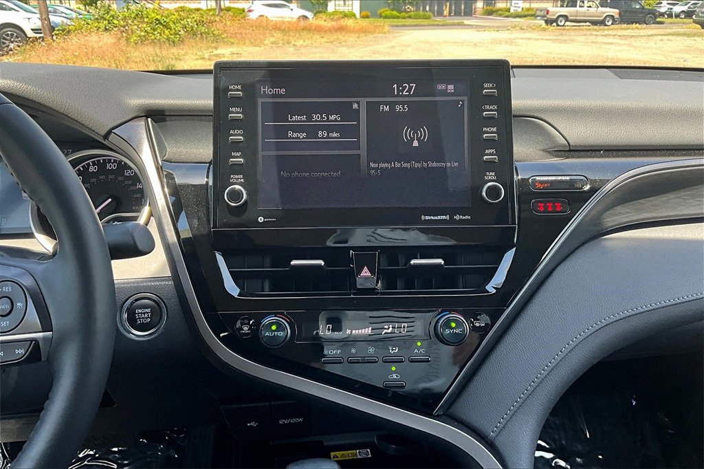 Used 2023 Toyota Camry XLE w/ Cold Weather Package image 7