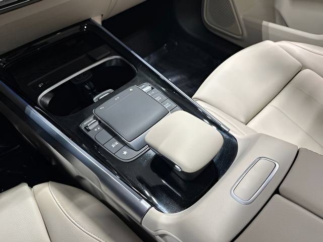 Used 2021 Mercedes-Benz GLB 250 4MATIC image 26