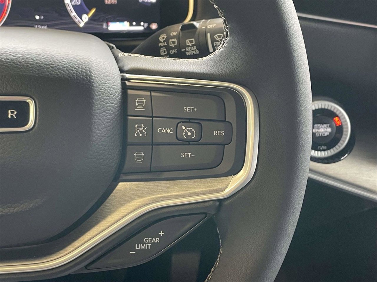 New 2025 Jeep Wagoneer Series II image 15