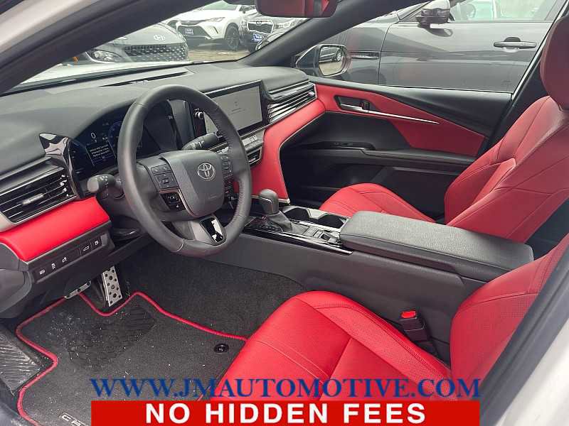 Used 2025 Toyota Camry XSE image 2