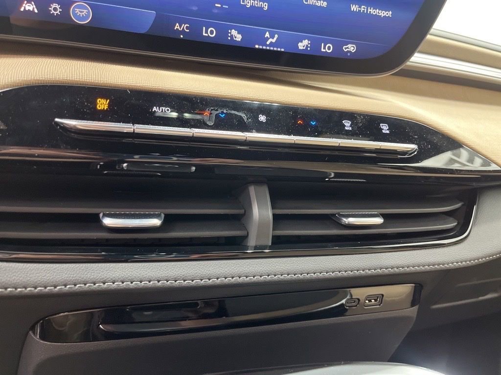 New 2026 Buick Enclave Preferred w/ Power Package image 16