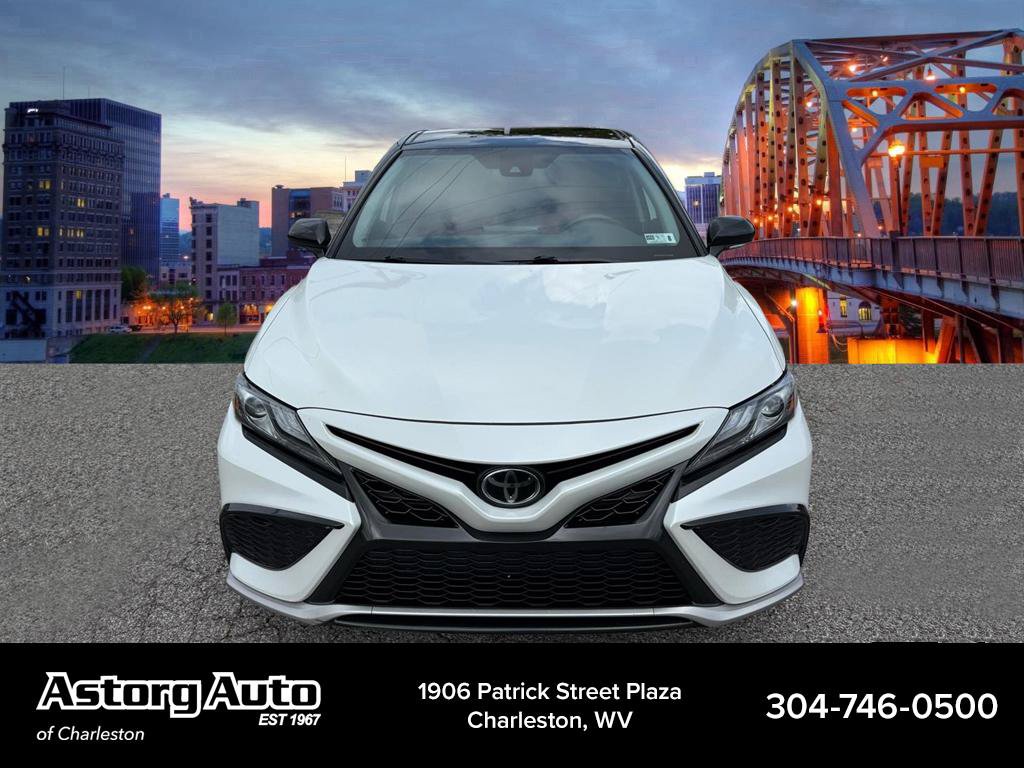 Used 2023 Toyota Camry XSE w/ Cold Weather Package FWD image 8