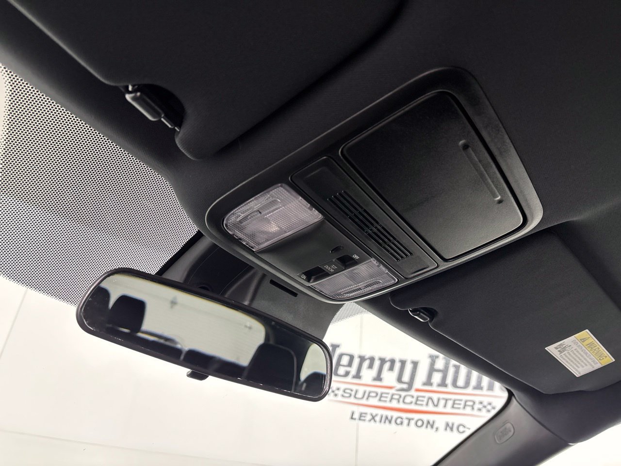 Used 2022 Honda Pilot Sport image 17