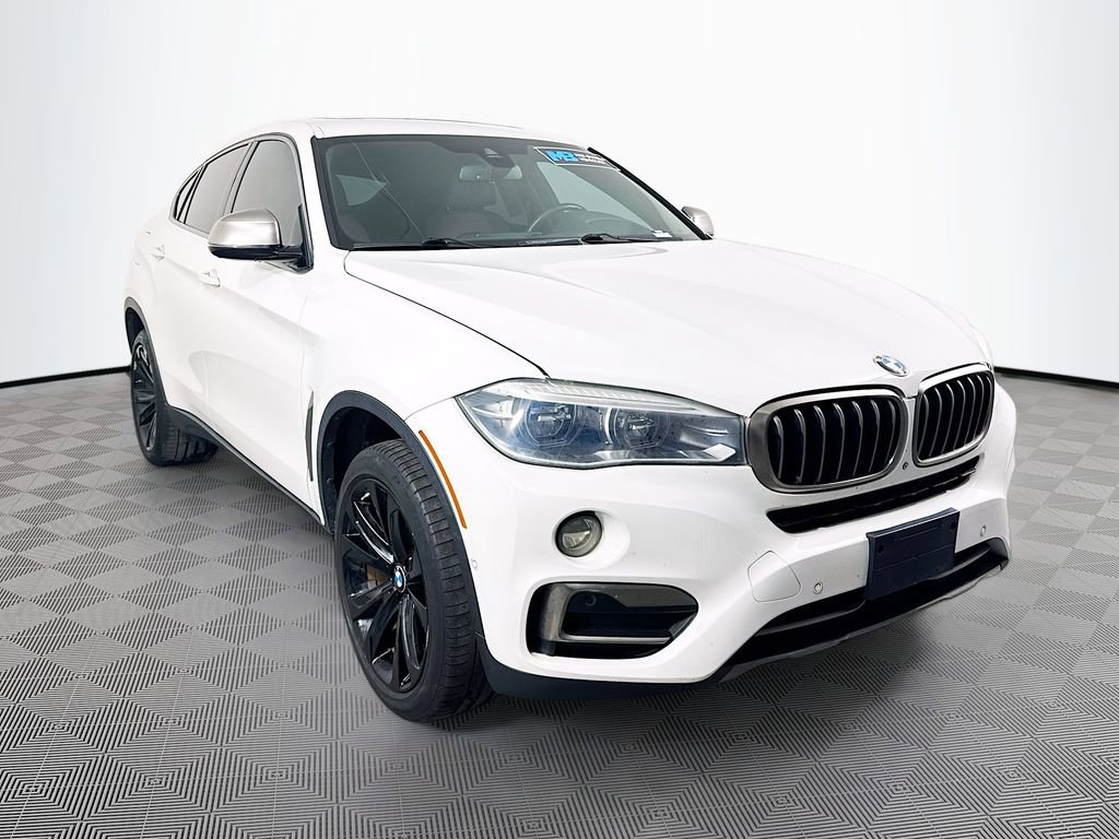 Used 2019 BMW X6 sDrive35i w/ Executive Package image 3