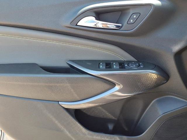 New 2026 Chevrolet Trax ACTIV w/ Driver Confidence Package FWD image 15