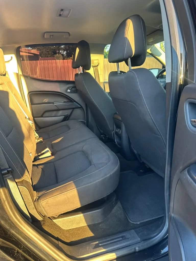 Used 2017 Chevrolet Colorado LT w/ LT Convenience Package AWD/4WD image 12