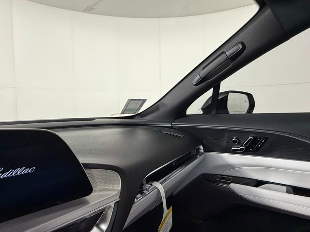 New 2026 Cadillac Lyriq Sport AWD/4WD image 23