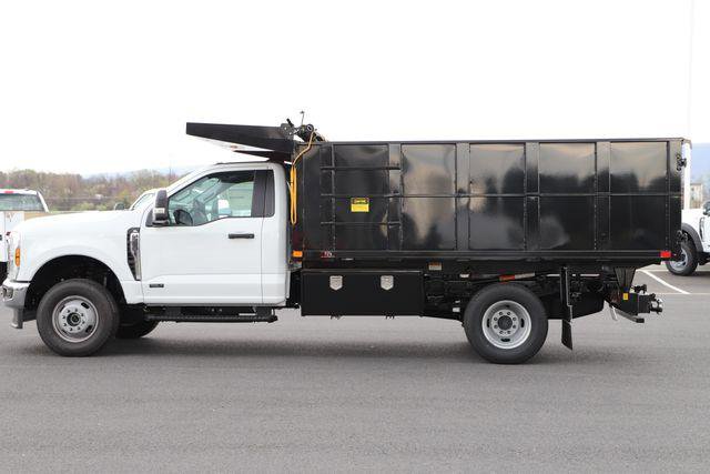 New 2025 Ford F350 XL w/ XL Chrome Package image 4