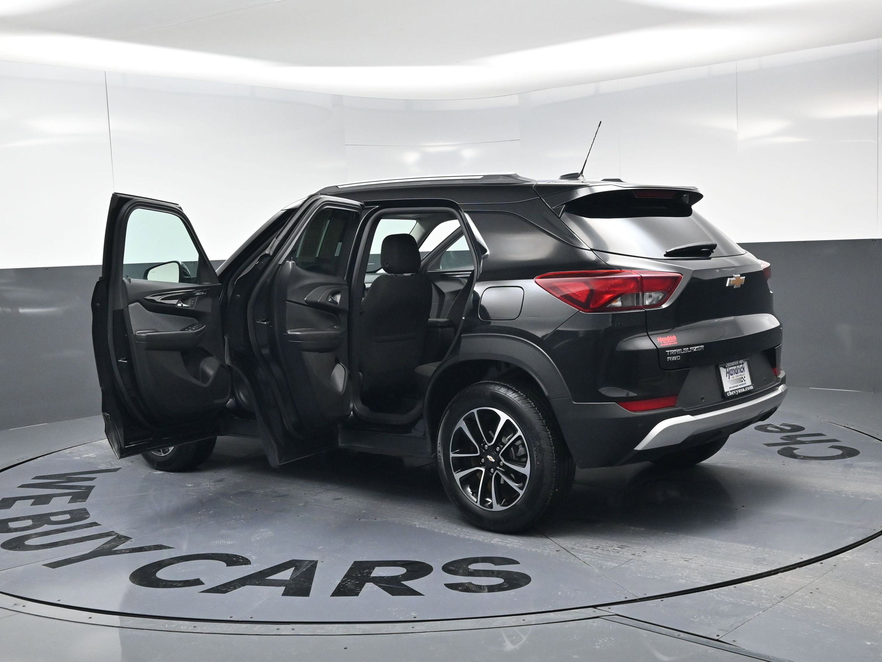 Certified 2025 Chevrolet TrailBlazer LT w/ Driver Confidence Package image 20