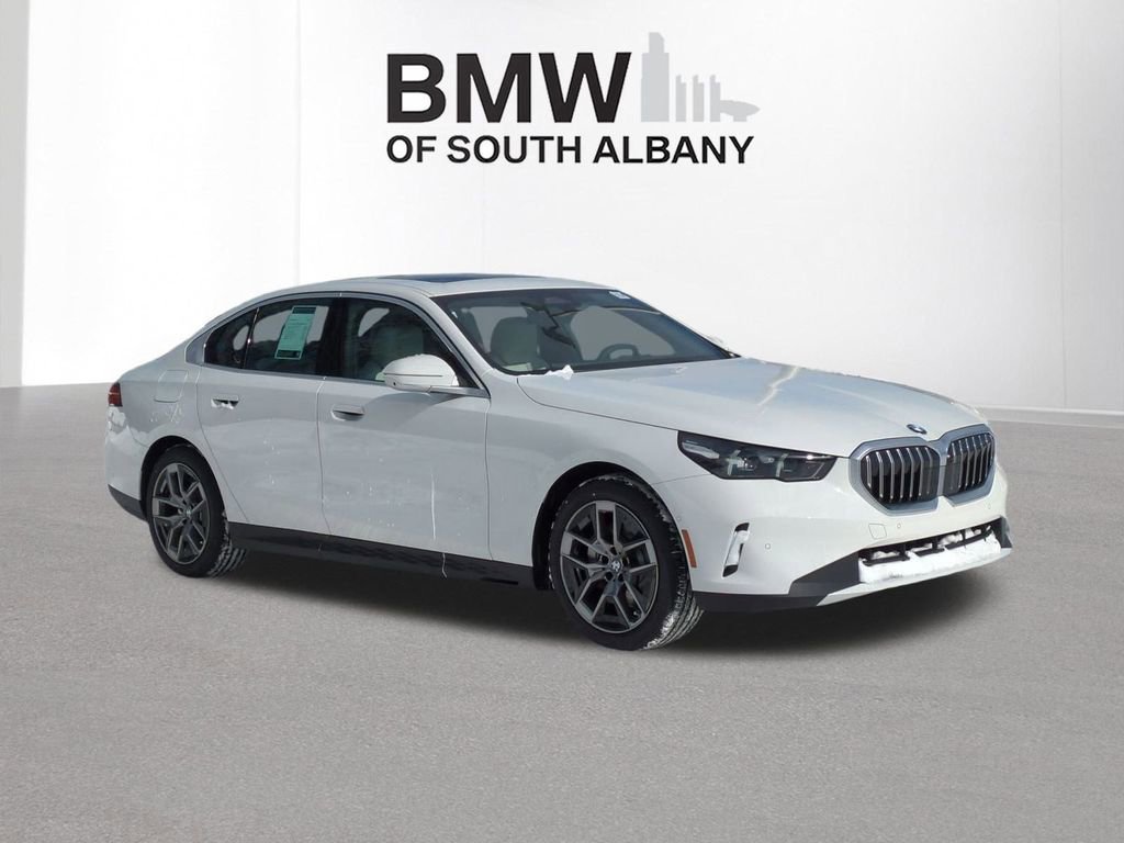New 2026 BMW 550e xDrive w/ Executive Package image 8