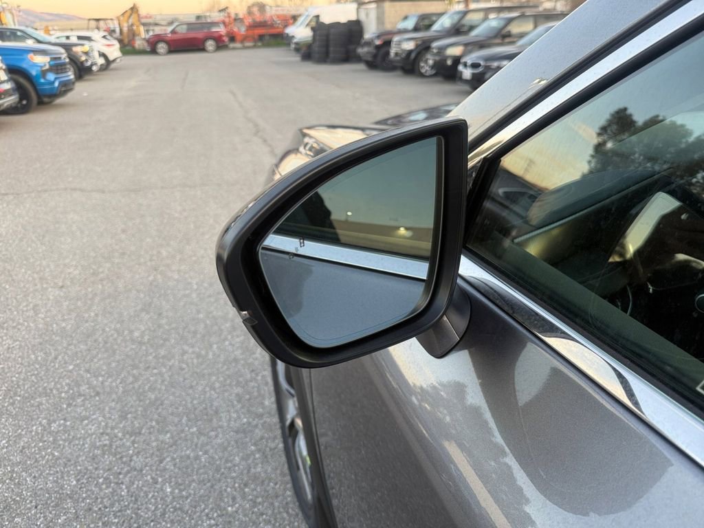 New 2025 INFINITI QX60 Luxe image 34