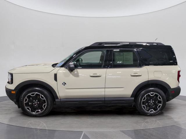 Certified 2025 Ford Bronco Sport Outer Banks w/ Outer Banks Tech Package+ image 2