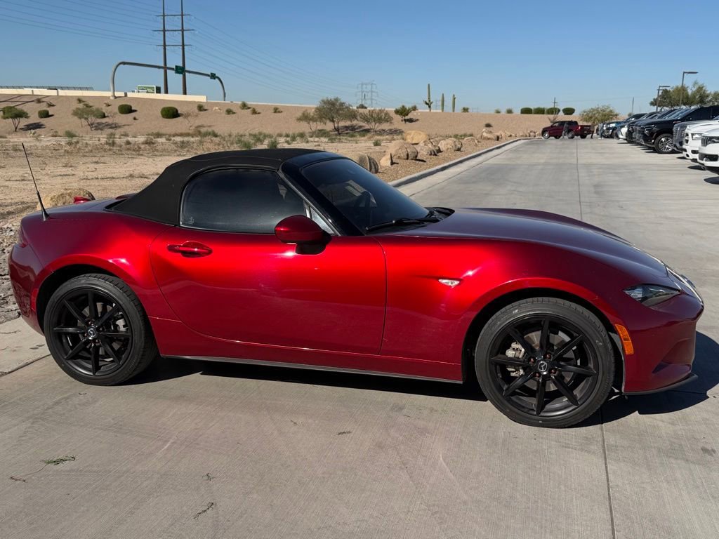Used 2021 MAZDA MX-5 Miata Grand Touring image 5
