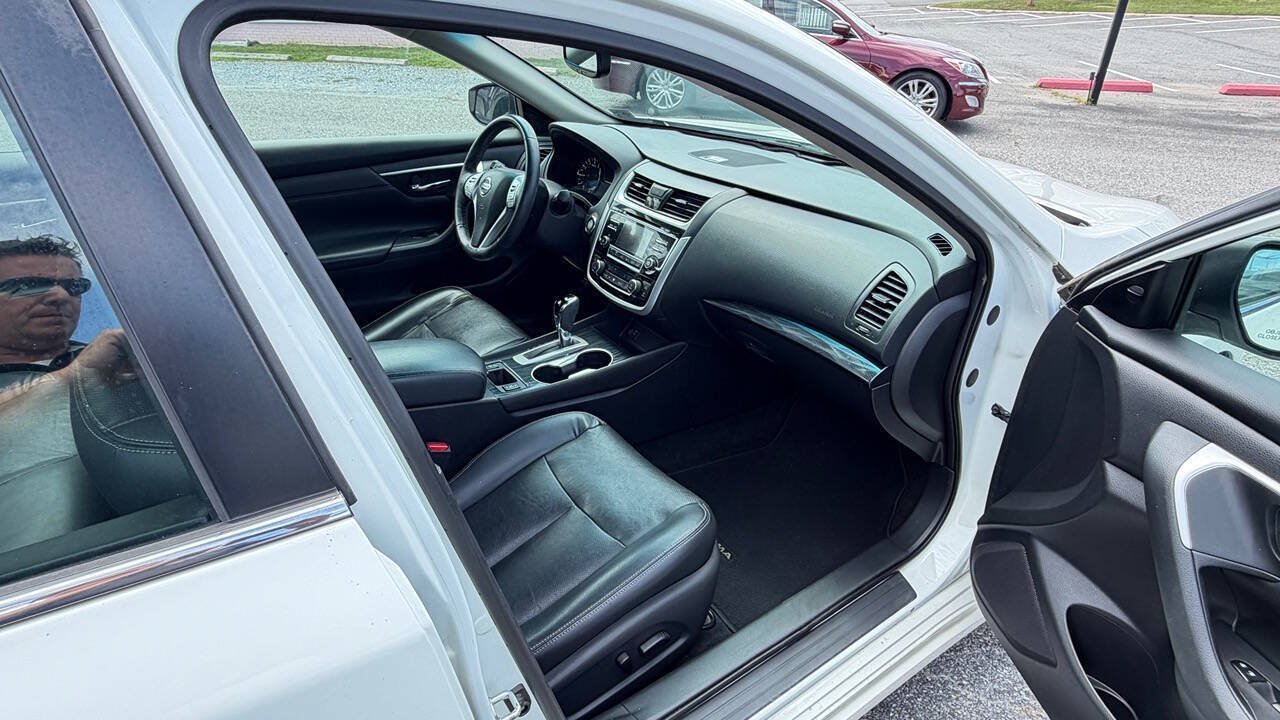 Used 2018 Nissan Altima 2.5 SL FWD image 8