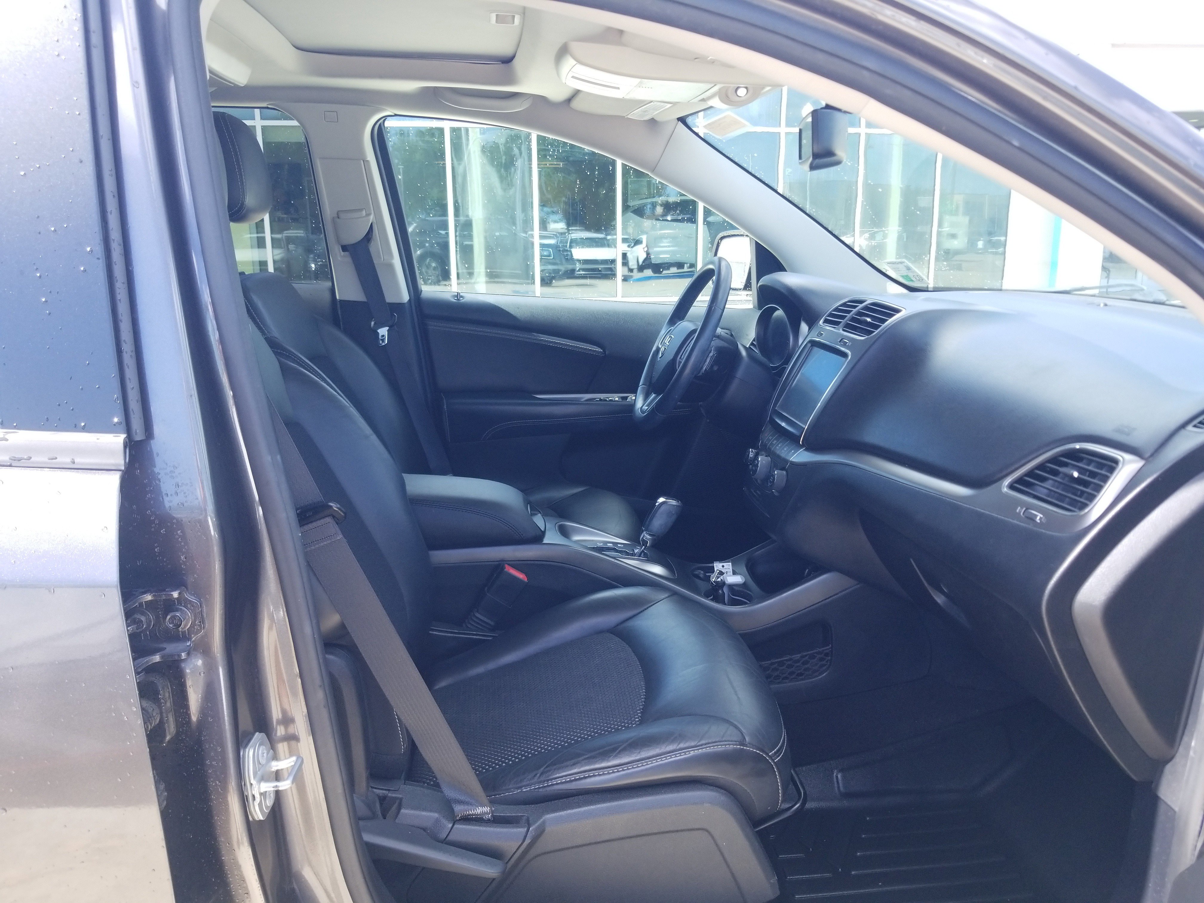 Used 2016 Dodge Journey Crossroad w/ Rear Seat Video Group I image 17