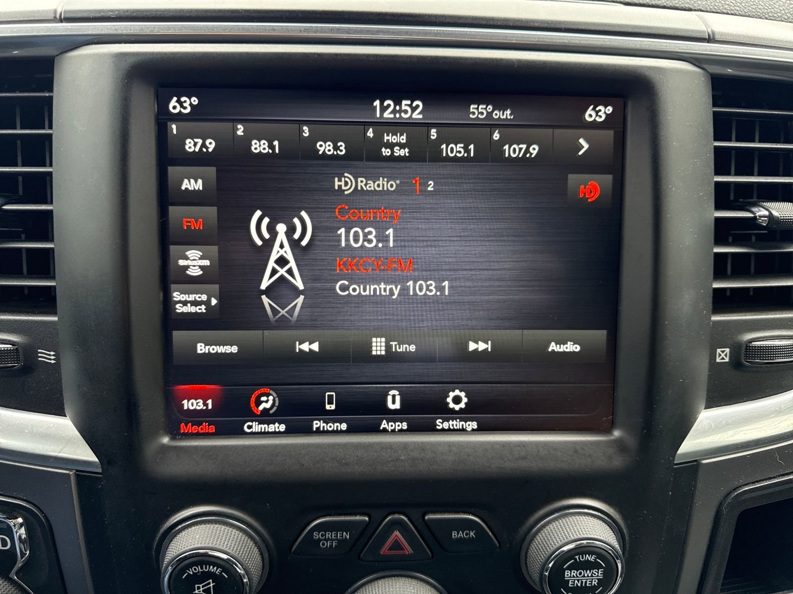 Used 2021 RAM 1500 Classic Warlock w/ Electronics Group image 19