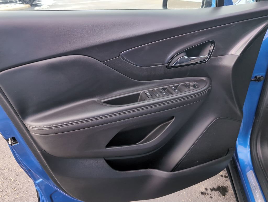 Used 2018 Buick Encore Preferred image 14