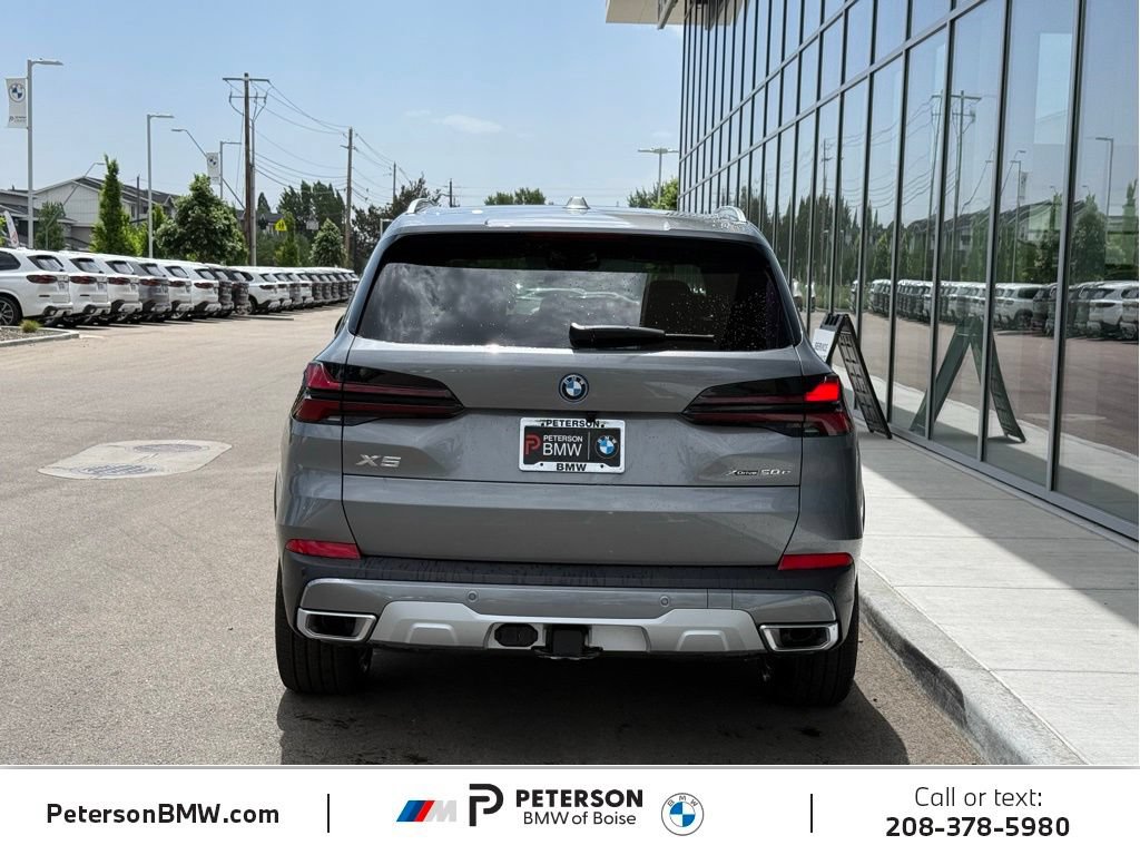 New 2026 BMW X5 xDrive50e AWD/4WD image 4