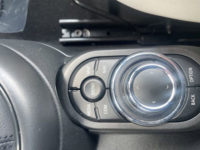 Used 2023 MINI Cooper S image 26