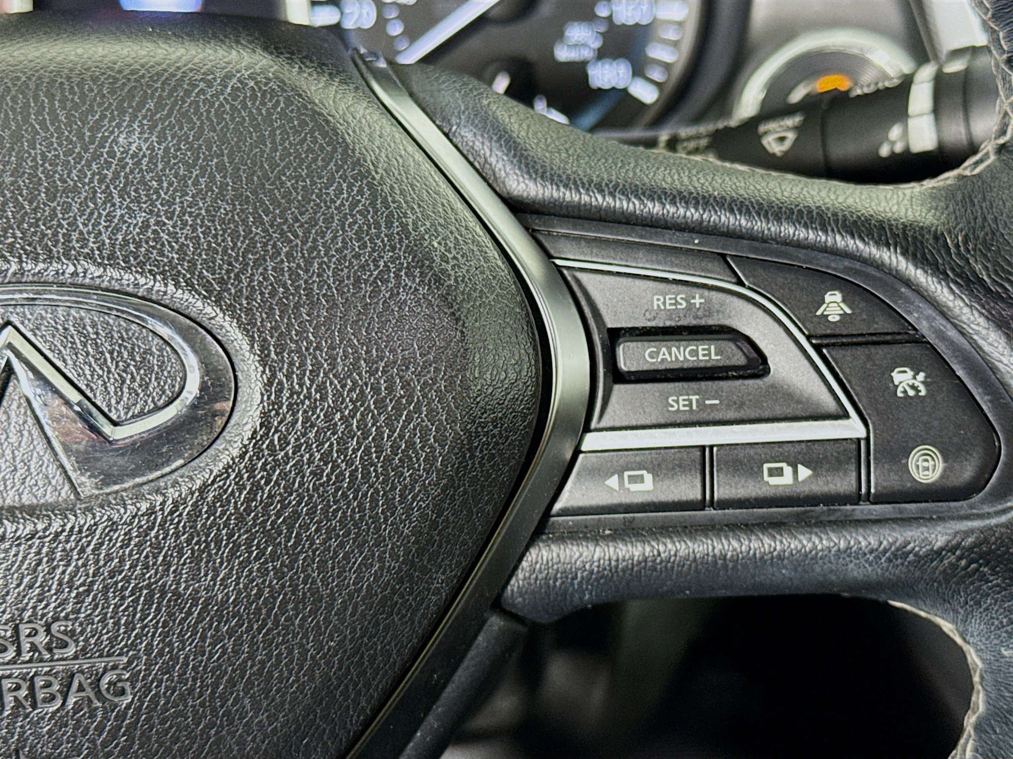 Used 2021 INFINITI Q50 Luxe RWD image 13
