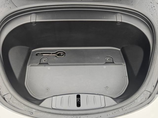 Used 2019 Tesla Model 3 Mid Range image 33