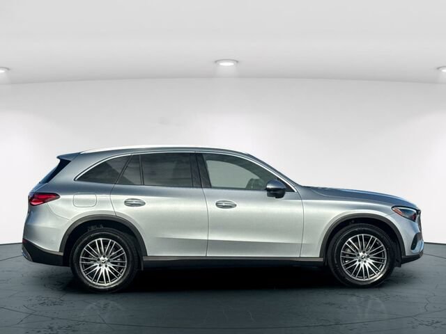 Certified 2026 Mercedes-Benz GLC 300 4MATIC image 7