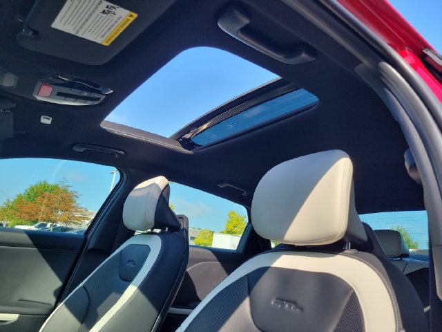 New 2026 Kia K4 GT-Line w/ GT-Line Sunroof Package FWD image 14
