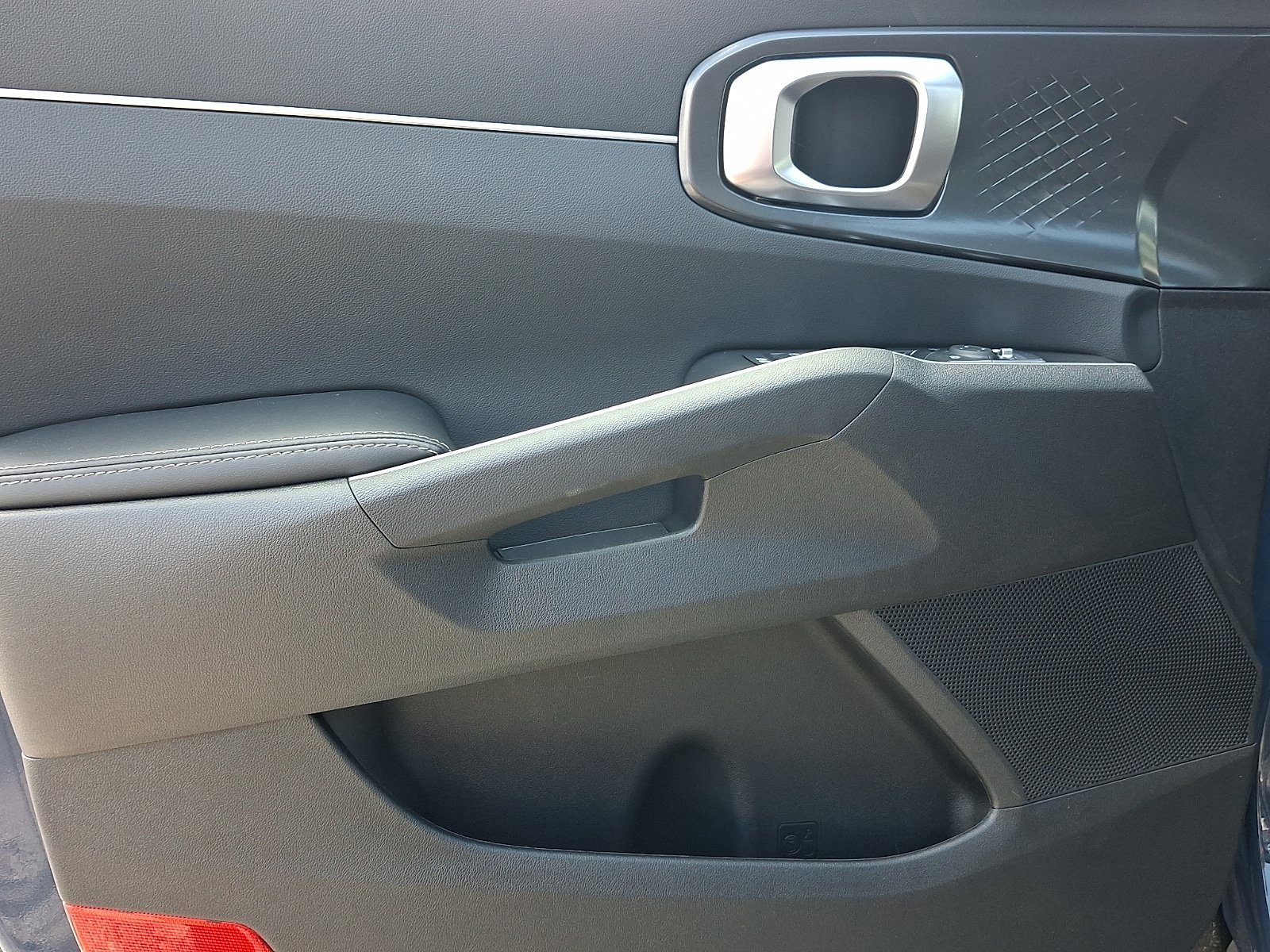 New 2026 Kia Sorento S w/ S Panoramic Sunroof Package AWD/4WD image 8