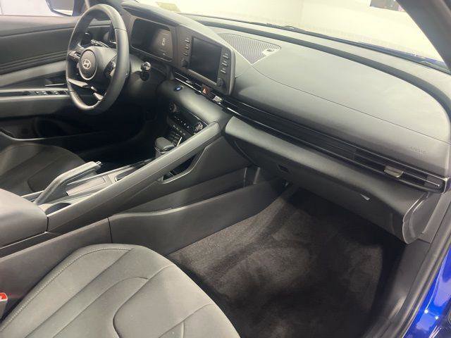 New 2026 Hyundai Elantra Sport w/ Cargo Package image 22