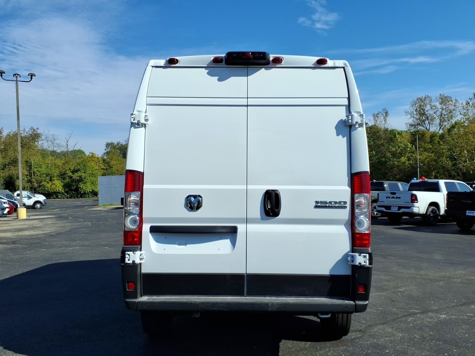 New 2027 RAM ProMaster 1500 w/ Safety Group FWD image 6