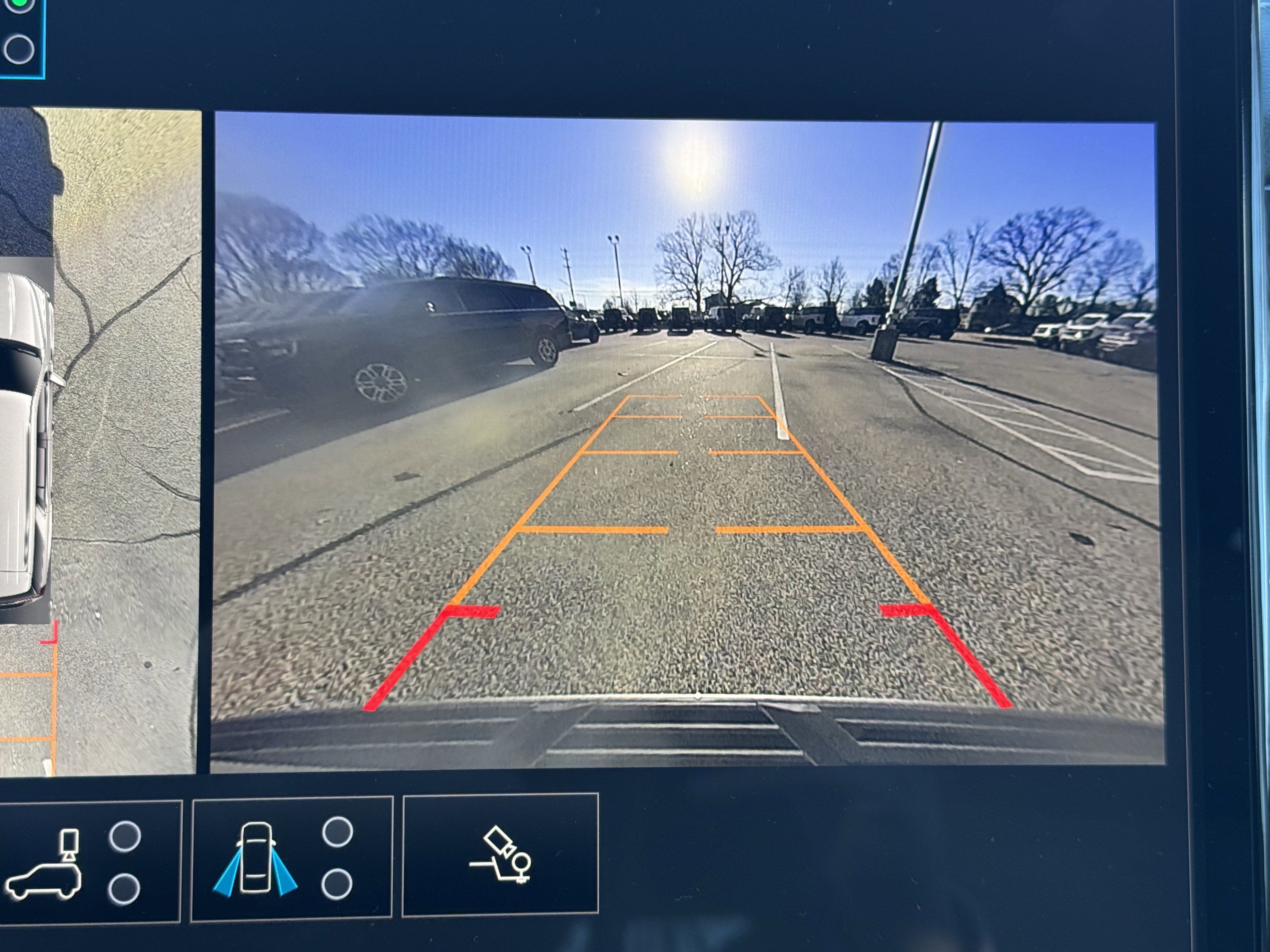 Used 2026 GMC Yukon Elevation w/ Elevation Premium Package image 19