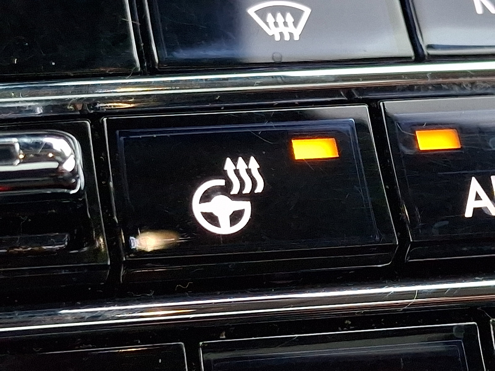 Used 2021 Lincoln Aviator Reserve w/ Elements Package Plus AWD/4WD image 26