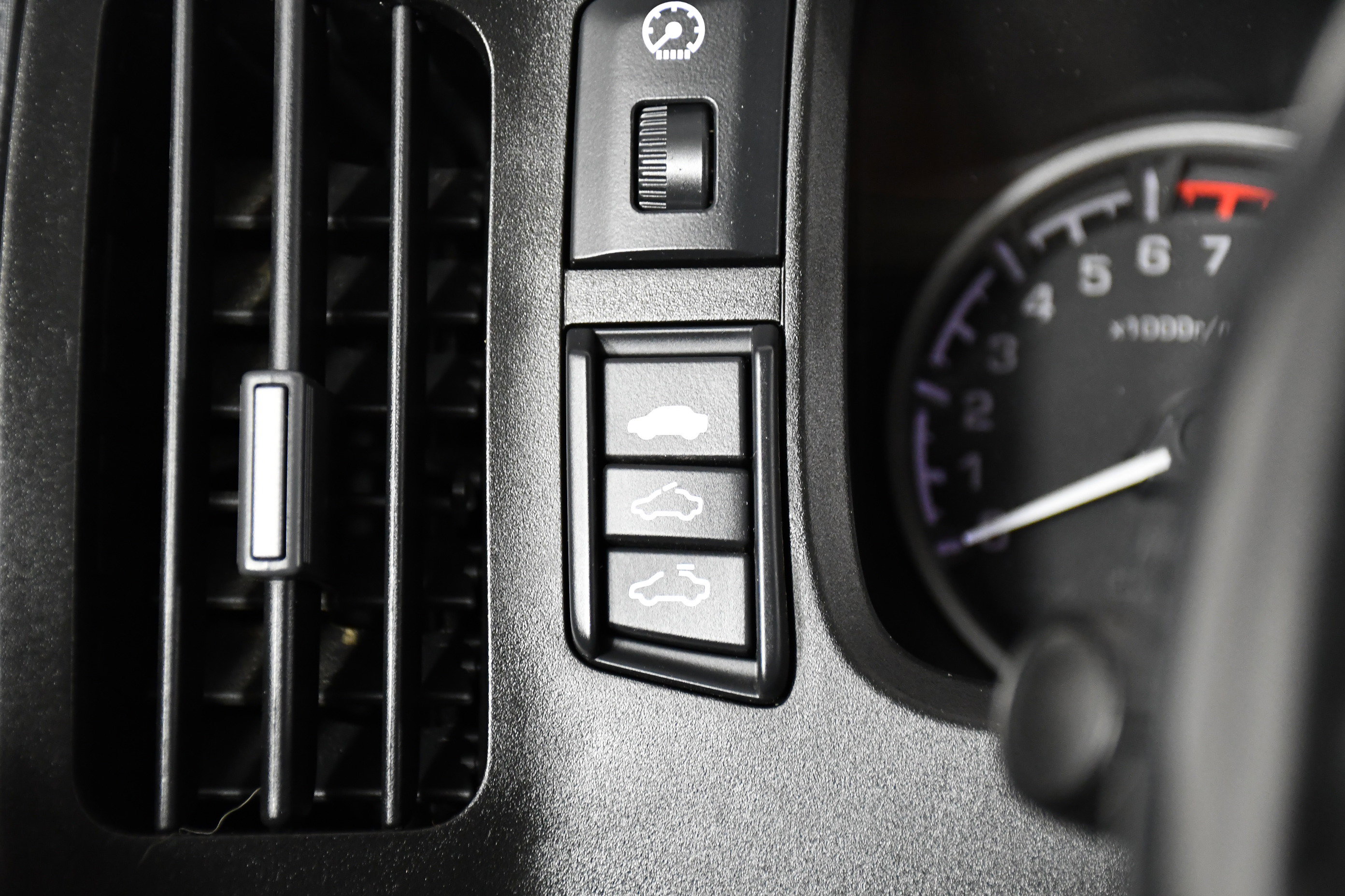 Used 2013 Honda Ridgeline RTL image 36