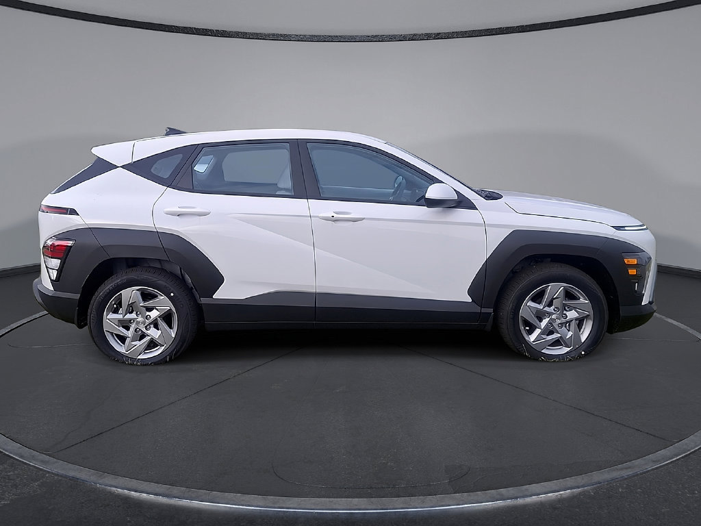 New 2026 Hyundai Kona SE FWD image 6