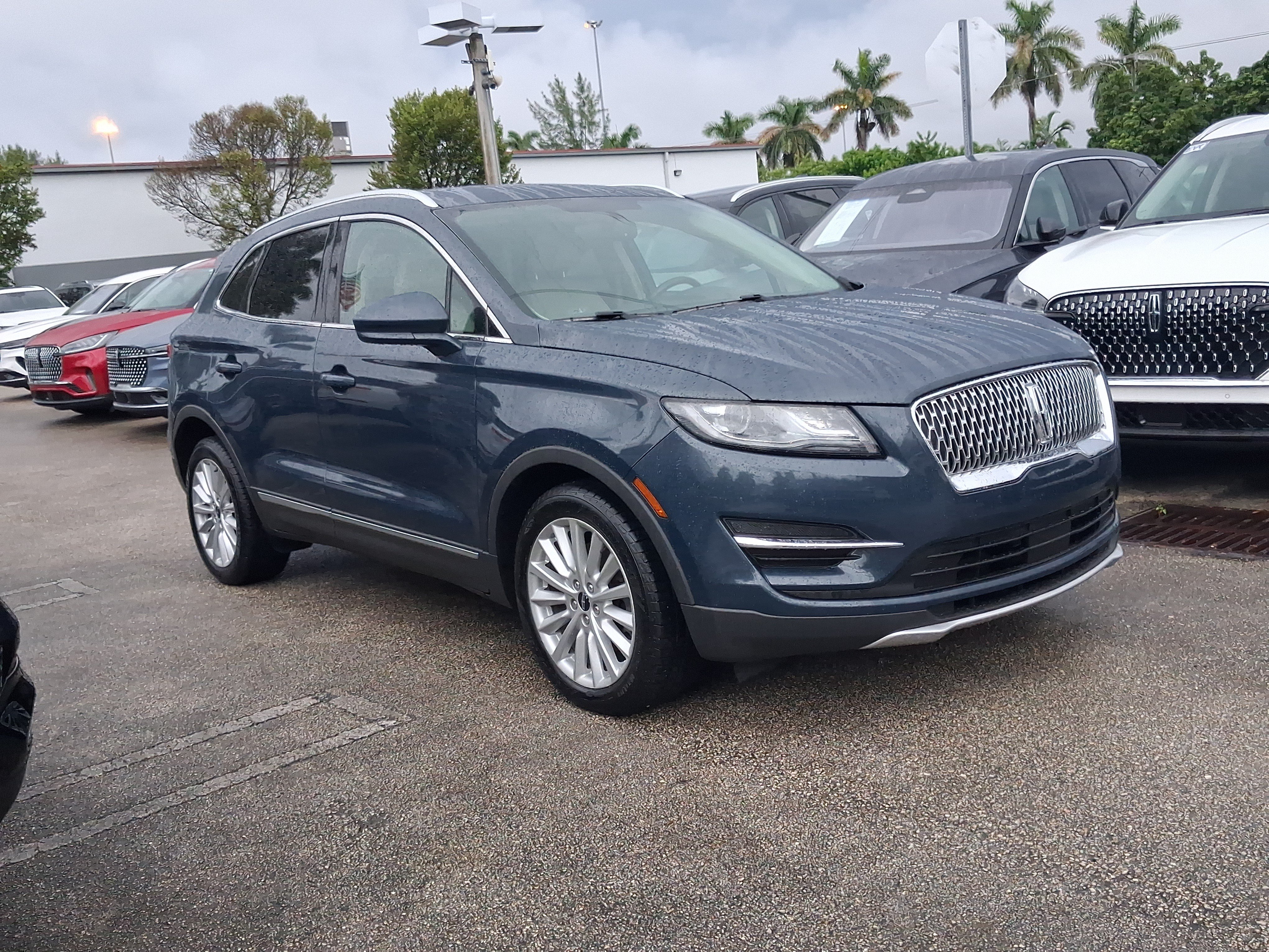 Used 2019 Lincoln MKC Premiere FWD image 22