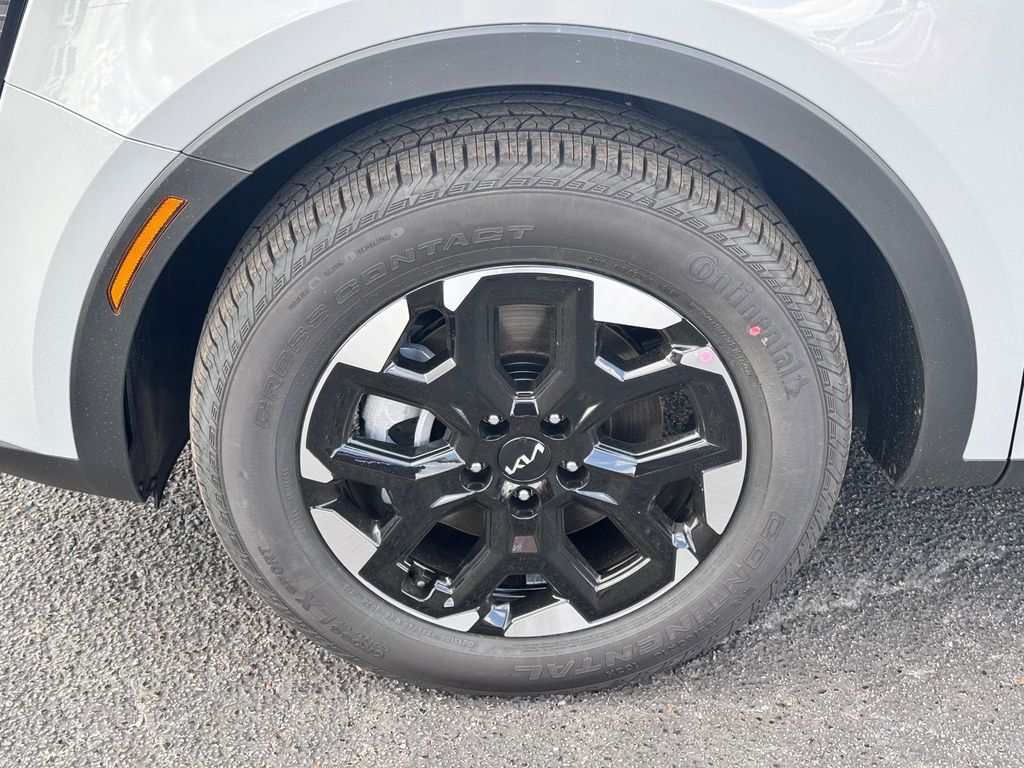 New 2026 Kia Sorento S image 9