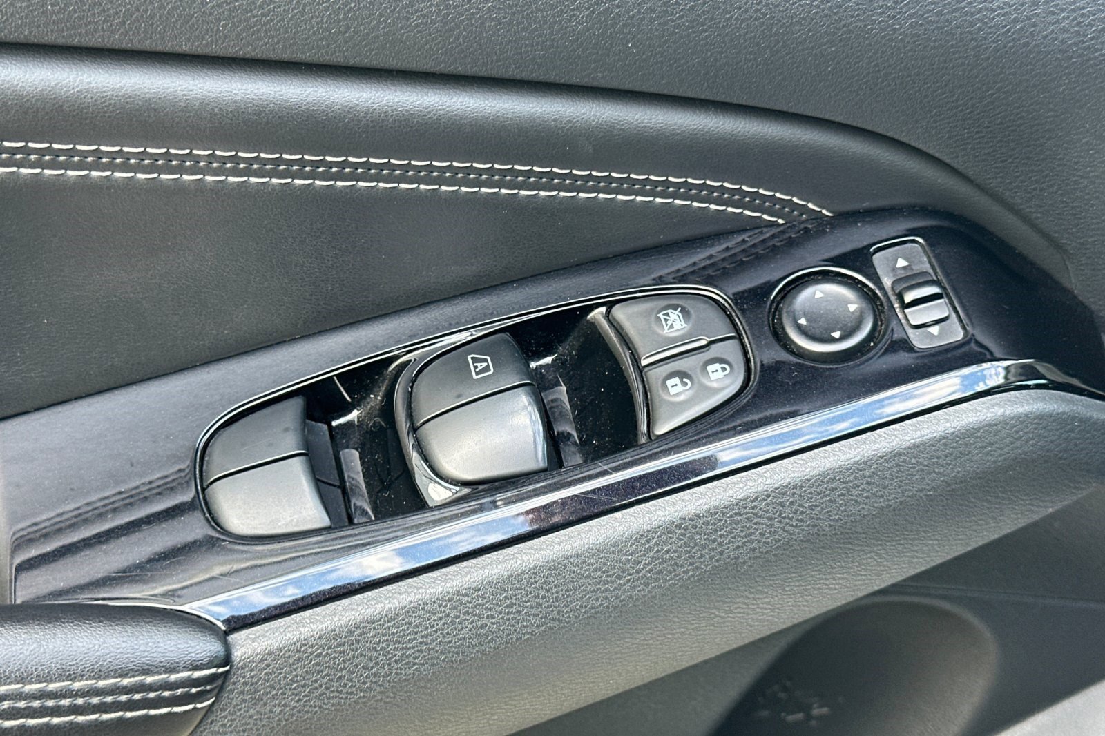 Used 2021 Nissan Altima 2.5 SV FWD image 13