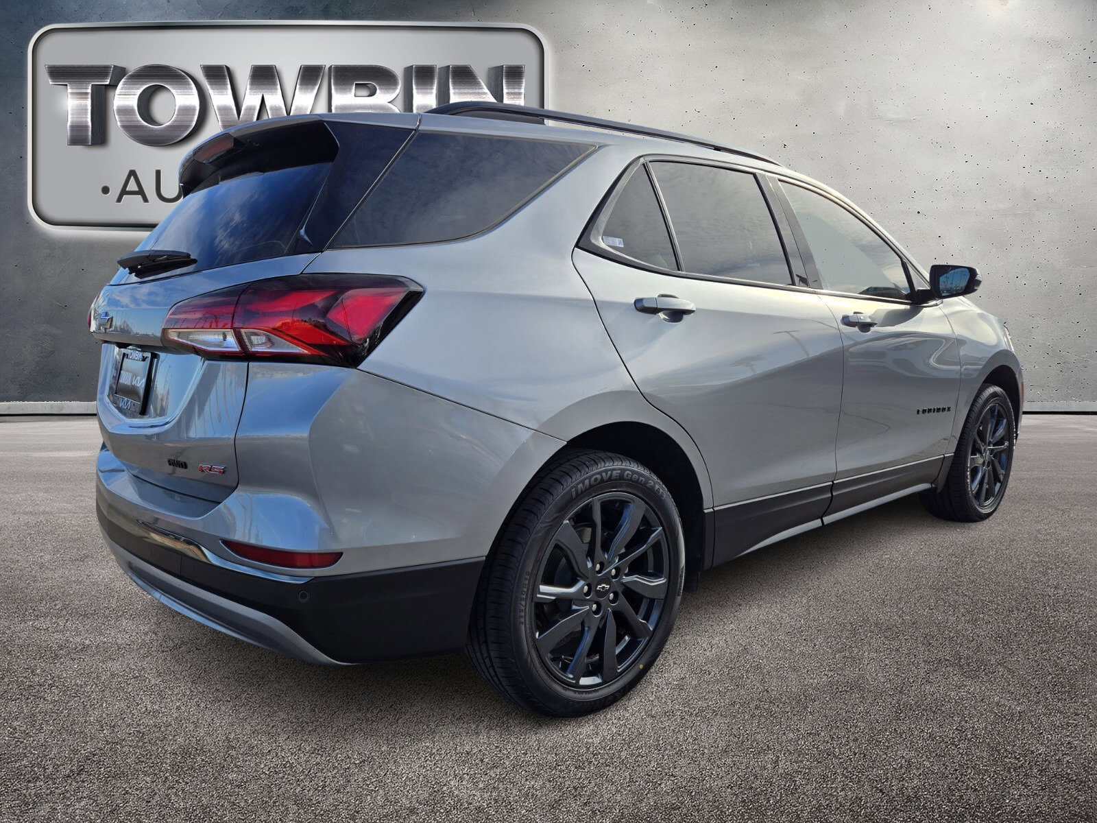 Used 2023 Chevrolet Equinox RS w/ RS Leather Package image 5