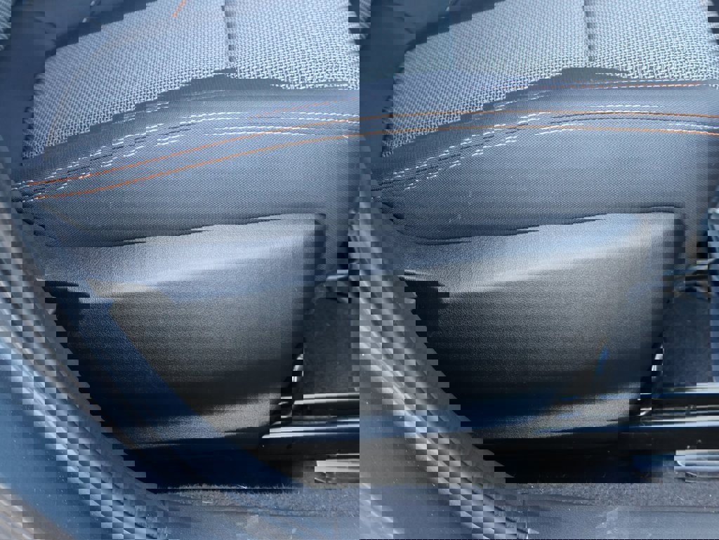 Used 2021 Subaru Crosstrek 2.0i Premium image 11