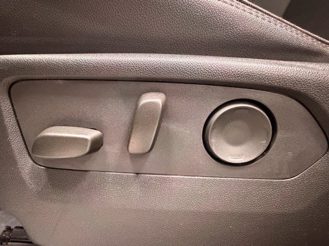 Used 2024 Chevrolet Suburban High Country AWD/4WD image 32