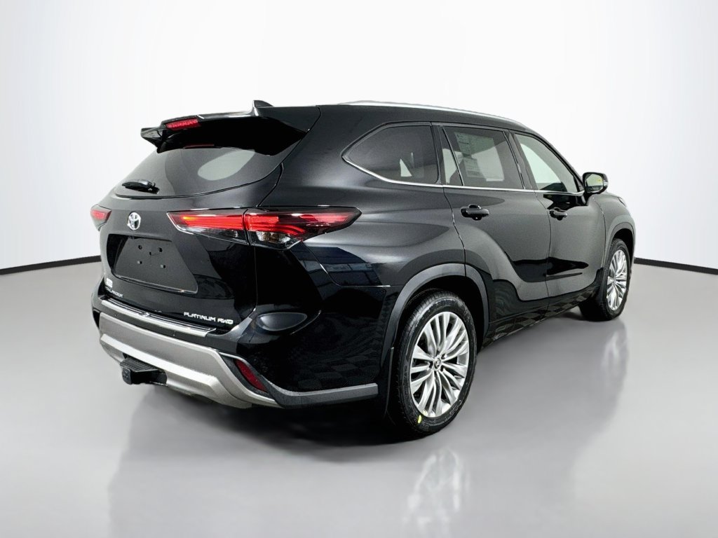 New 2026 Toyota Highlander Platinum AWD/4WD image 8