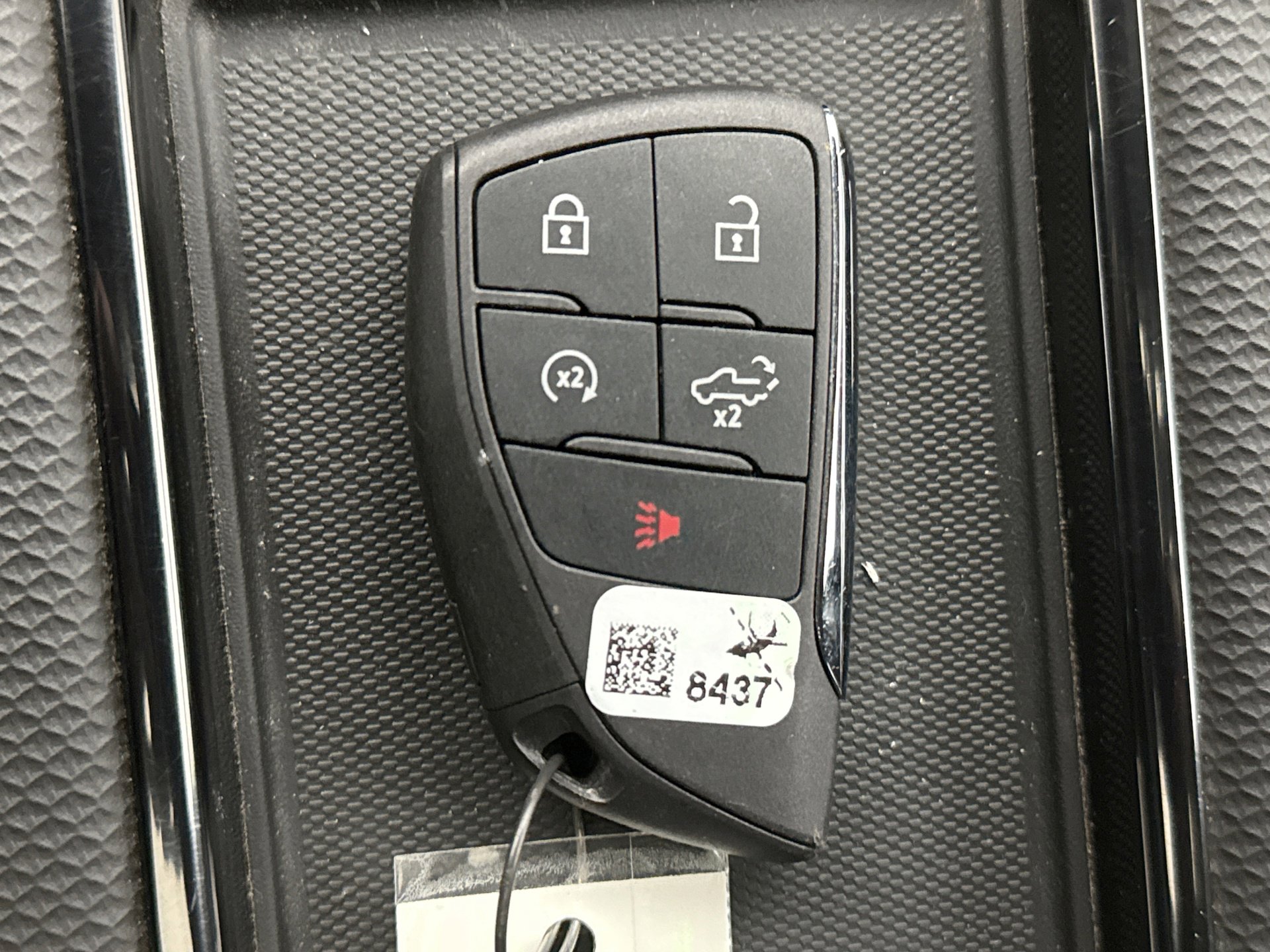 Used 2022 Chevrolet Silverado 1500 ZR2 image 10