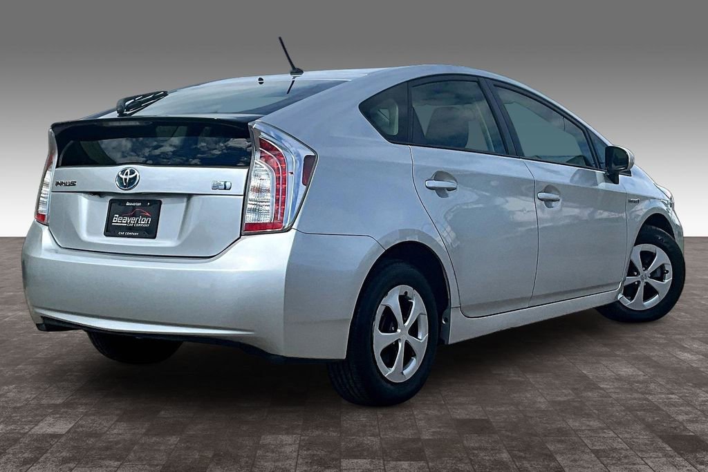 Used 2015 Toyota Prius Two image 14