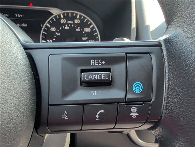 Used 2024 Nissan Rogue SV AWD/4WD image 13