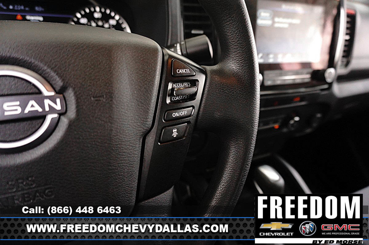 Used 2023 Nissan Frontier SV w/ Midnight Edition Package RWD image 21