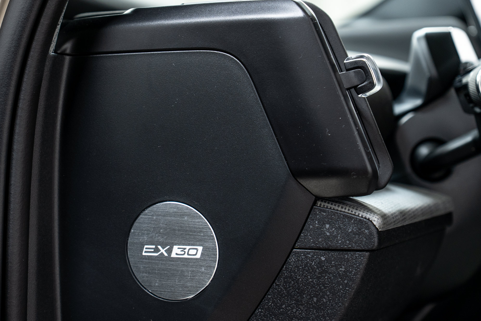 New 2026 Volvo EX30 Cross Country Ultra w/ Protection Package Premier AWD/4WD image 12