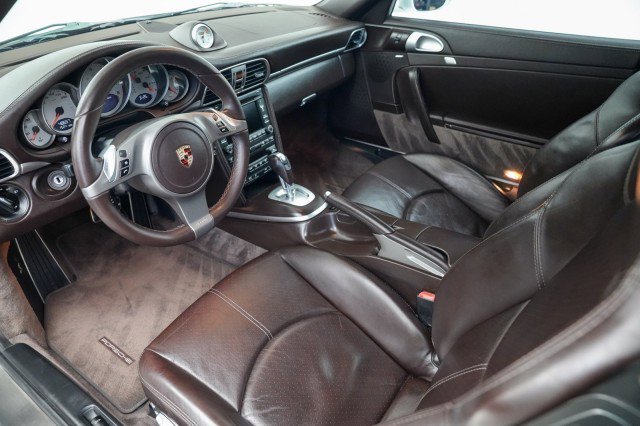 Used 2010 Porsche 911 Carrera S image 18