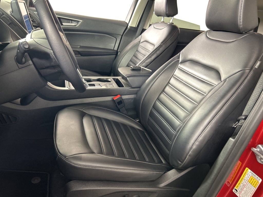 Used 2024 Ford Edge SEL image 23