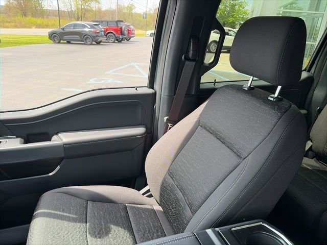 Used 2025 Ford F150 XLT w/ Equipment Group 302A MID AWD/4WD image 12